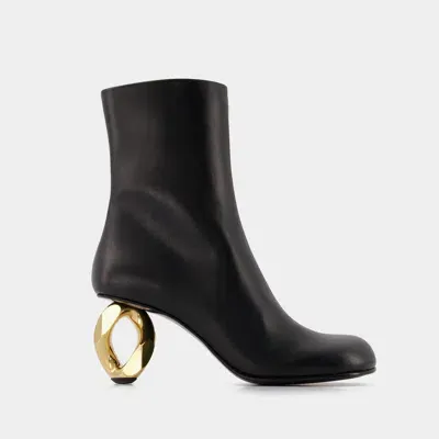 Jw Anderson J.w. Anderson Chain Ankle Boots In Black