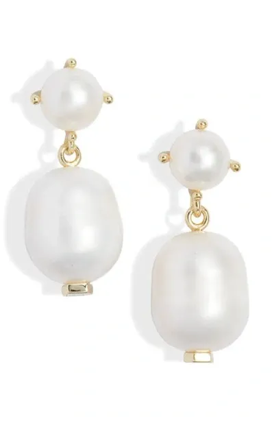 Kendra Scott Eve Freshwater Pearl Drop Earrings In Gold White Pearl