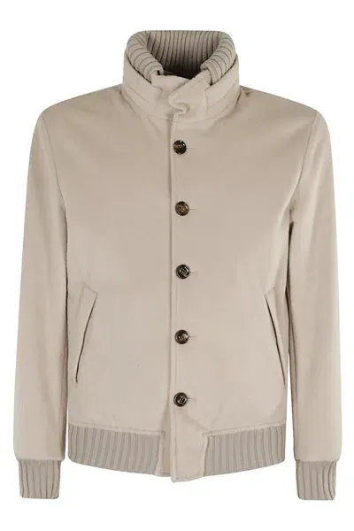 Kired Ronde Bomber In Beige