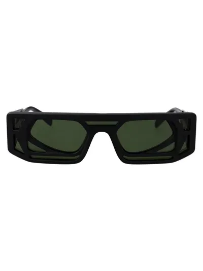 Kuboraum Sunglasses In Bm Black