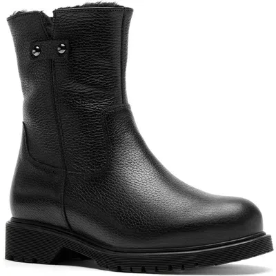 La Canadienne Genuine Shearling Lined Waterproof Bootie In Black