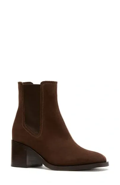 La Canadienne Joelle Waterproof Chelsea Boot In Brunette