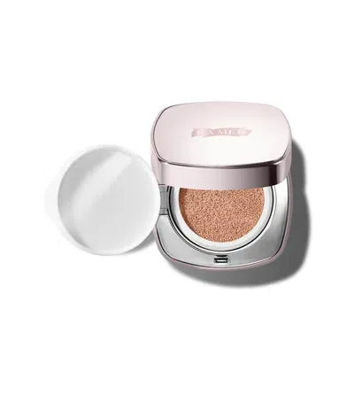 La Mer The Luminous Lifting Cushion Foundation In Nude