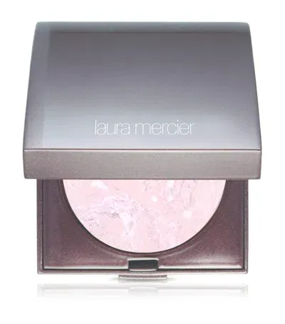 Laura Mercier Matte Radiance Baked Powder In White