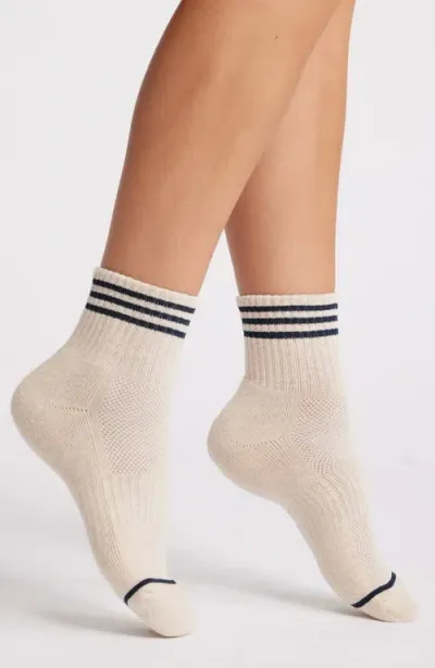 Le Bon Shoppe Girlfriend Socks In Oatmeal