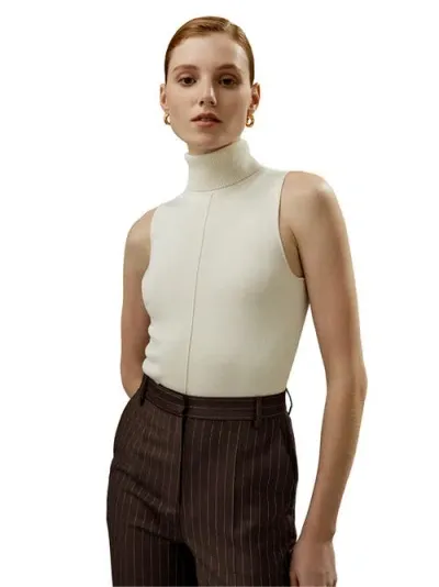 Lilysilk Silk Knitted Turtleneck Sleeveless Top In White