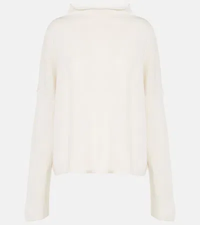 Lisa Yang Sandy Cashmere Turtleneck Sweater In White