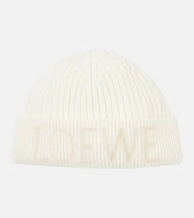 Loewe Logo Wool Beanie In White