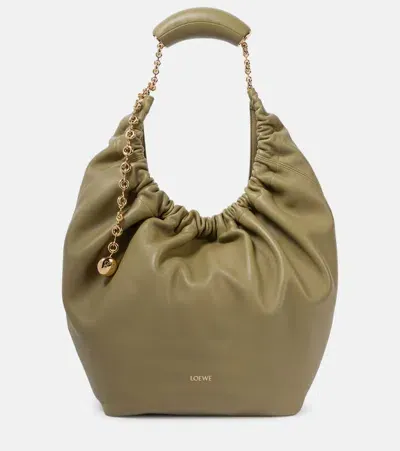 Loewe Squeeze Medium Leather Shoulder Bag In Green