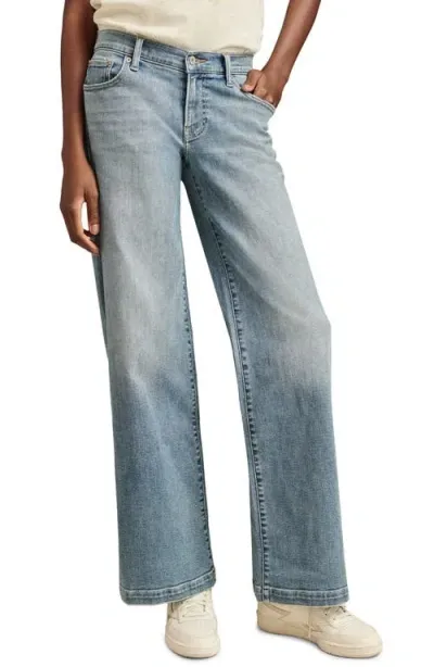 Lucky Brand Sweet Wide Leg Jeans In Free Cruising Wash