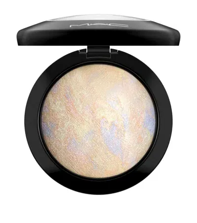 Mac Mineralize Skinfinish In Nude