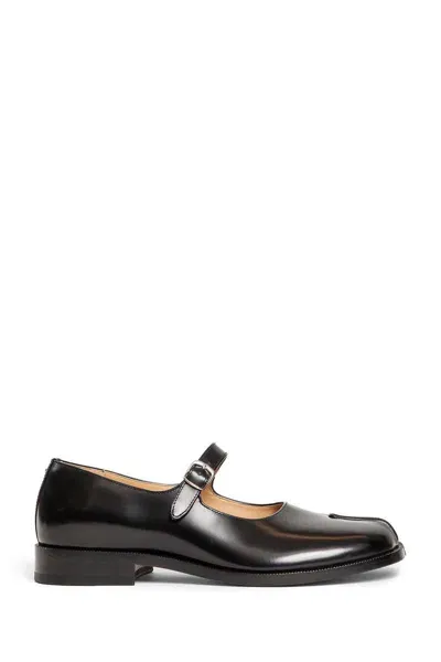 Maison Margiela Loafers In Black