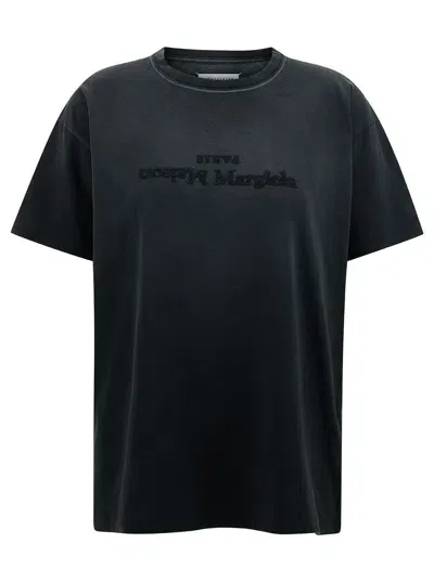 Maison Margiela Reverse Logo T-shirt In Black