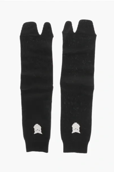 Maison Margiela Ribbed Tabi Socks With Embroidery