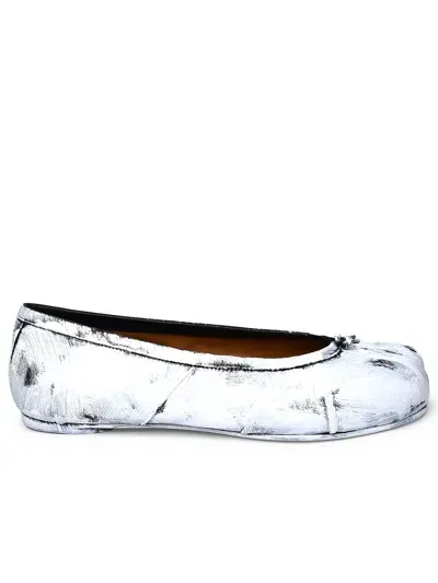 Maison Margiela White Leather Ballet Flats In Black/white