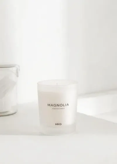 Mango Home Magnolia Scented Candle Off White