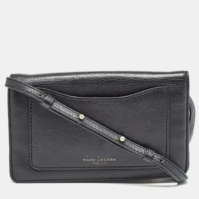 Pre-owned Marc Jacobs Black Leather Recruit Wallet On Strap