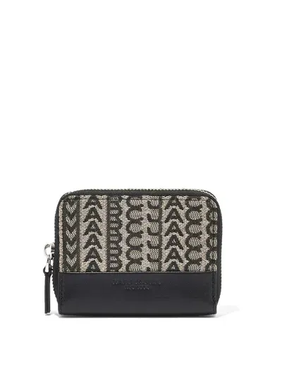 Marc Jacobs Zipped Wallet In Black