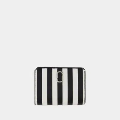 Marc Jacobs The Mini Compact Wallet In Black