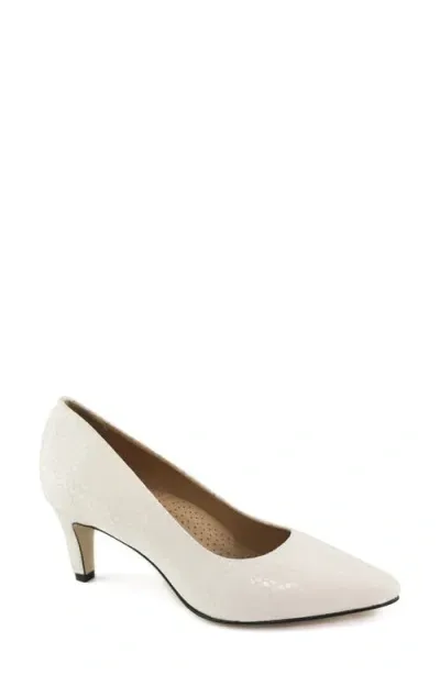 Marc Joseph New York Cortland St. Leather Pump In White Snake