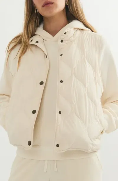 Marine Layer Sophia Quilted Vest In Whitecap