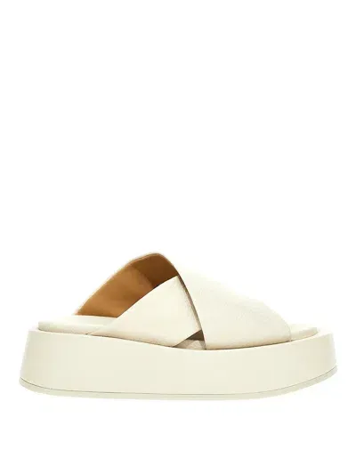 Marsèll Flat Slides In Blanco