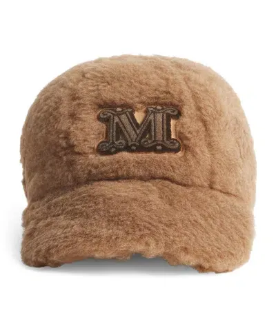 Max Mara Shearling-trimmed Baseball Cap In Beige