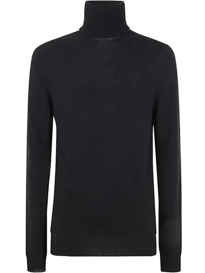 Md75 Turtle Neck Cashmere Sweater In Black