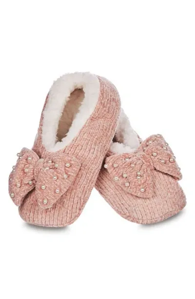 Memoi Precious Pearls Chenille Slipper Socks In Blush