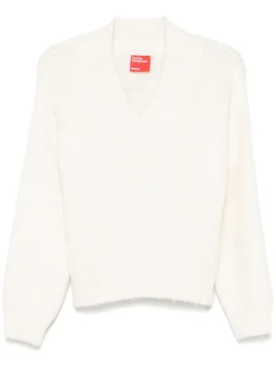 Merci V-neck Sweater In White