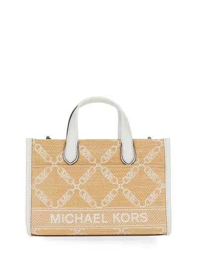 Michael Kors Gigi Small Ew Messenger In Beige