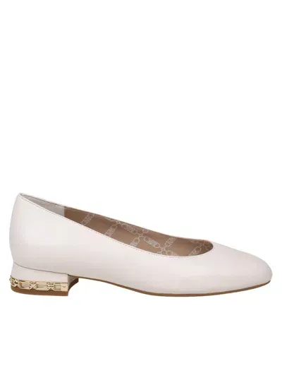 Michael Kors Leather Ballet Flats In Neutrals