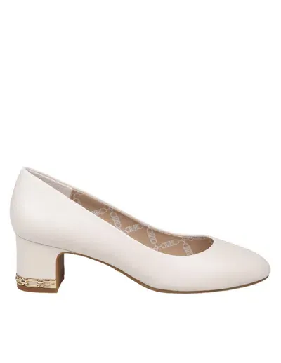 Michael Kors Leather Pumps In White