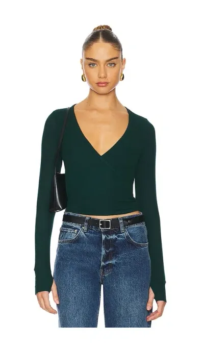 Michael Lauren Fairbanks Surplice Deep V Long Sleeve W/ Thumbhole Top In Green