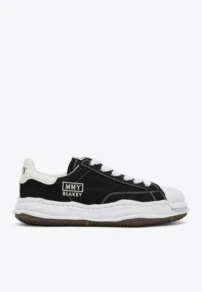 Miharayasuhiro Blakey Canvas Low-top Sneakers In Black