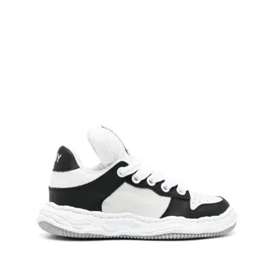 Miharayasuhiro Maison Mihara Yasuhiro Sneakers In Black,white