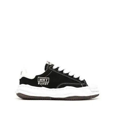 Miharayasuhiro Maison Mihara Yasuhiro Blakey Low Og Canvas Sneaker In Black