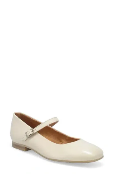 Miz Mooz Zahara Flat In Cream