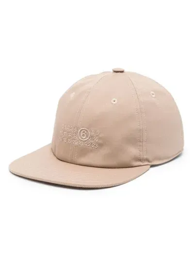 Mm6 Maison Margiela Numeric Signature Cap In Beige