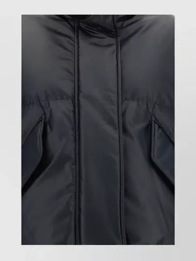 Mm6 Maison Margiela Puffer Down Jacket In Black