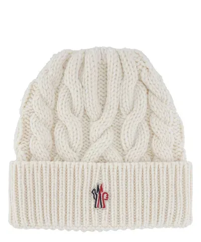 Moncler Beanie In White