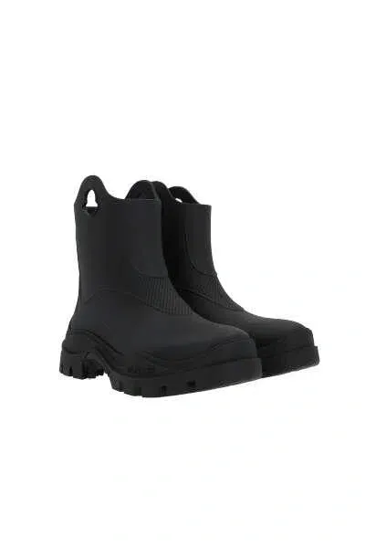 Moncler Boots In Black