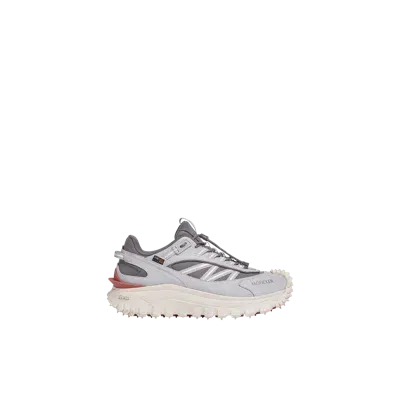 Moncler Collection Sneakers Trailgrip In Gray