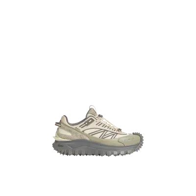 Moncler Collection Sneakers Trailgrip Gtx In Beige