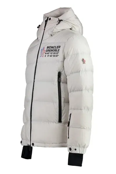 Moncler Grenoble Isorno Short Down Jacket In White