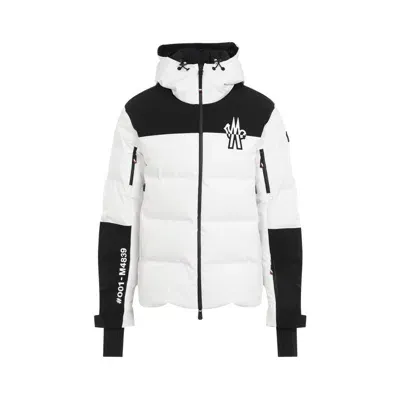 Moncler Grenoble Wintercoat In White