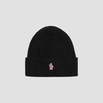 Moncler Hat In Black