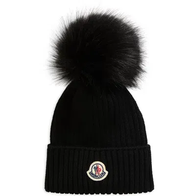 Moncler Kids' Merino Wool Rib Beanie With Faux Fur Pompom In Black