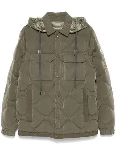 Moncler Laresei Puffer Jacket In Green