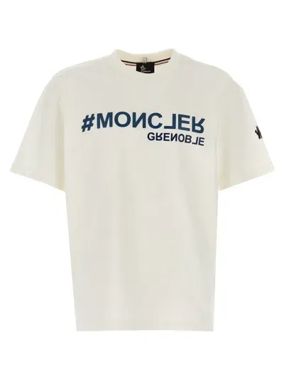 Moncler Logo Print T-shirt In White